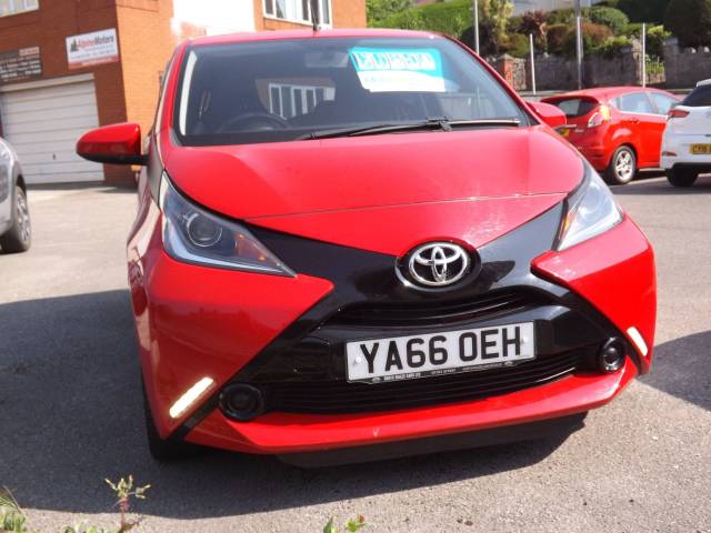2016 Toyota Aygo 1.0 VVT-i X-Play 5dr