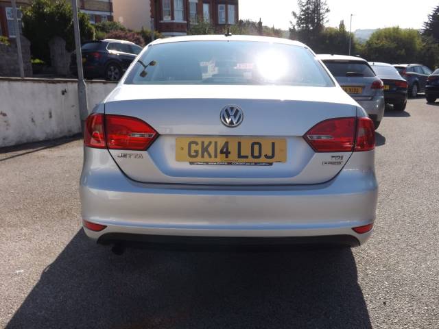 2014 Volkswagen Jetta 1.6 TDI CR Bluemotion Tech SE 4dr